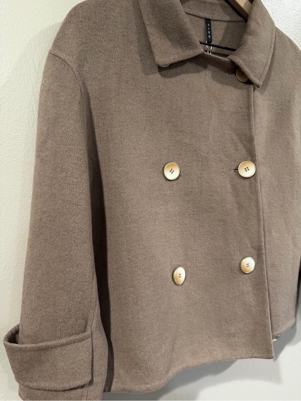 New with Tags Women’s Double-Breasted Wool Cropped Coat in Taupe - Medium/Large - Picture 3 of 12